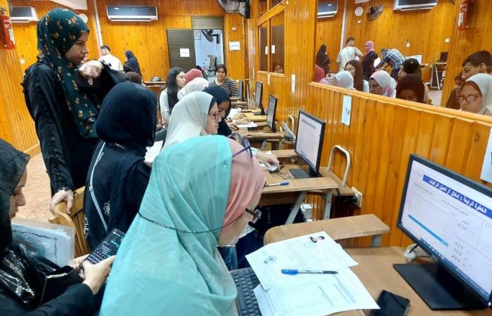 بالبلدي : عاجل..
      تفاصيل
      انطلاق
      أعمال
      المرحلة
      الأولى
      للتنسيق
      الإلكتروني
      للعام
      الجامعي
      2026/2027