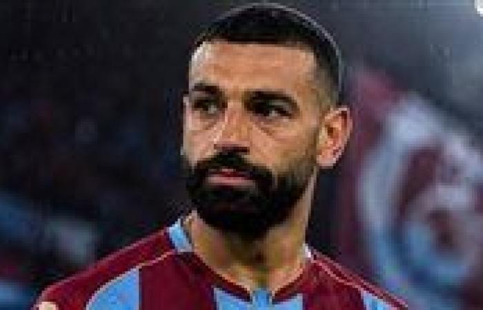 بالبلدي: محمد
      صلاح
      يمنح
      طرابزون
      سبور
      دفعة
      جماهيرية
      وتسويقية
      ضخمة
      قبل
      الإعلان
      الرسمي