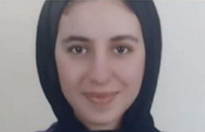 بالبلدي: طالبة
      الـ4%..
      أسرة
      ريم
      تطلب
      تدخل
      النائب
      العام
      لحسم
      أزمة
      تظلم
      الثانوية
      العامة
      2026