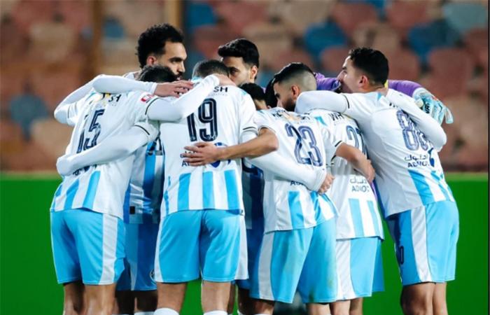 بالبلدي : موعد
      مباراة
      بيراميدز
      وجورماهيا
      في
      دور
      الـ64
      من
      دوري
      أبطال
      إفريقيا