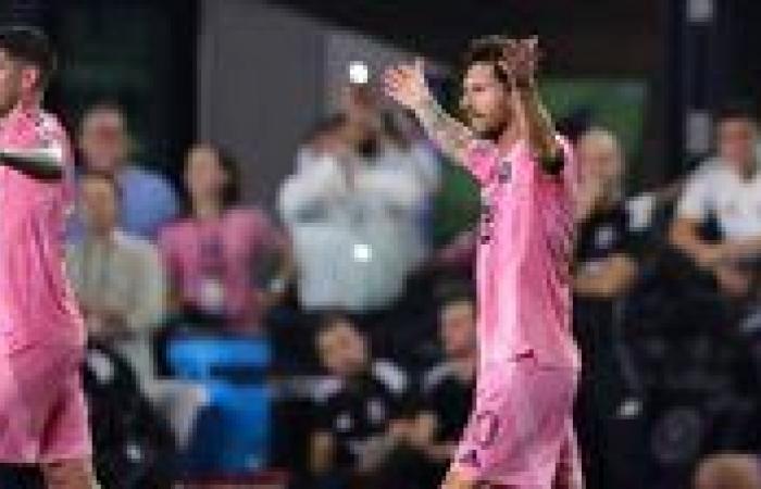 بالبلدي: ميسي
      يسجل
      ثنائية
      ويقود
      إنتر
      ميامي
      لسحق
      سان
      لويس
      في
      كأس
      الدوريات
