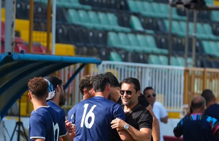 بالبلدي: بالصور..
      سيف
      زاهر
      يزور
      معسكر
      زد
      في
      تركيا
      برفقة
      أحمد
      حسن
      وعصام
      الحضري