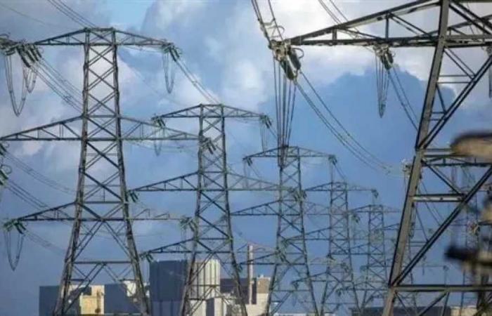 6
      خطوات
      فعّالة
      لترشيد
      استهلاك
      الكهرباء
      وخفض
      قيمة
      الفاتورة