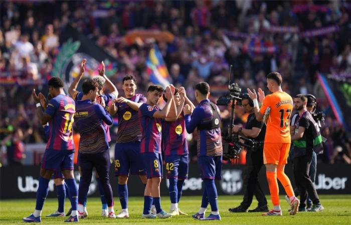 بالبلدي : رودري
      يقترب
      من
      الإطاحة
      بـ
      لاعب
      برشلونة
      إلى
      الهلال
      السعودي