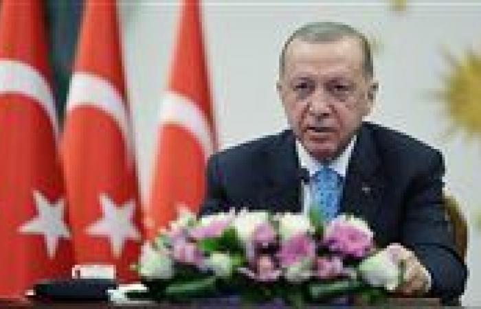 بالبلدي: أردوغان:
      تركيا
      متمسكة
      بالحوار
      والدبلوماسية
      واتفاقية
      مكة
      تعزز
      الأمن
      والتعاون
      الدفاعي