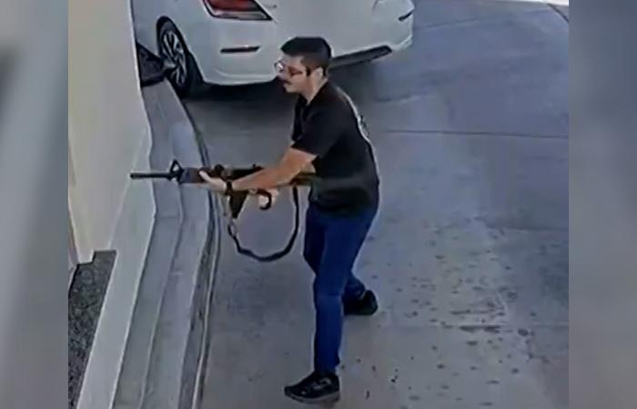 بالبلدي: كاميرات مراقبة تكشف تفاصيل حادثة إطلاق نار جماعي في مطعم "In-N-Out" بولاية أيداهو
