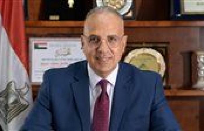 بالبلدي: الدكتور
      سويلم
      يتابع
      موقف
      "المشروع
      القومي
      لضبط
      نهر
      النيل
      وفرعيه"