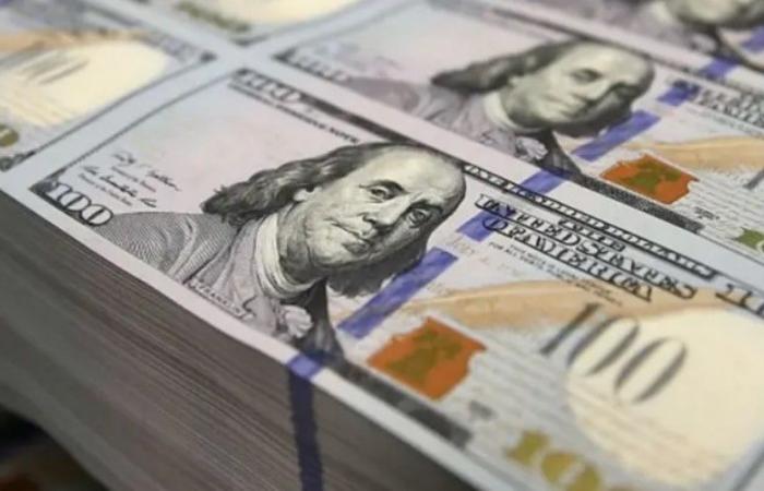 بالبلدي: الاقتصاد
      في
      أسبوع:
      ارتفاع
      الاحتياطي..
      تراجع
      البطالة..
      توقعات
      بتسارع
      التضخم