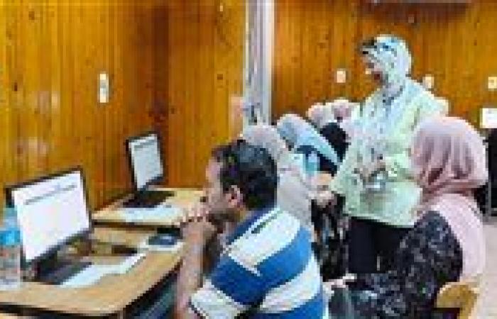 بالبلدي: استطلاع
      رأي
      لـ«أمهات
      مصر»:
      أولياء
      الأمور
      فضلوا
      ترك
      حرية
      الاختيار
      لأبنائهم
      لتسجيل
      رغباتهم