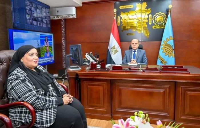 محافظ
      الغربية
      يستقبل
      وكيل
      وزارة
      الصحة
      الجديدة
      بالمحافظة