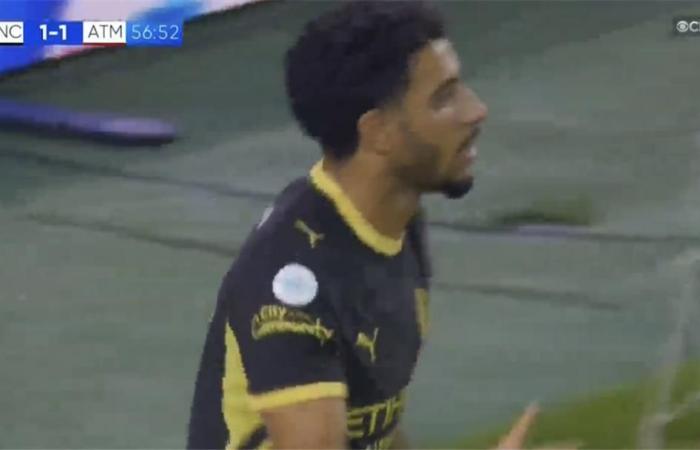 بالبلدي : فيديو
      |
      في
      دقيقتين..
      عمر
      مرموش
      يسجل
      هدفين
      لـ
      مانشستر
      سيتي
      أمام
      أتلتيكو
      مدريد