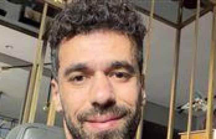 بالبلدي: كواليس
      انتهاء
      أزمة
      عبدالله
      السعيد
      مع
      إدارة
      الزمالك