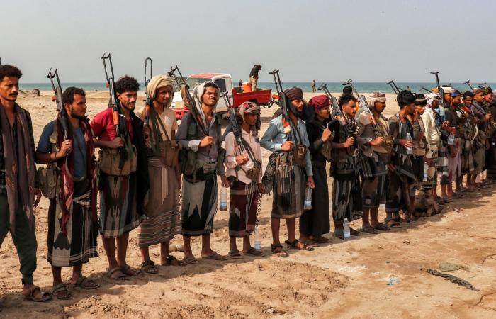 بالبلدي: الحوثيون يزعمون شن هجوم ضخم على قوات يمنية وسعودية في المخا غرب اليمن