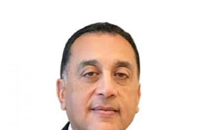 خلال
      جولته
      بمطروح:
      رئيس
      الوزراء
      يستعرض
      المنطقة
      المقترحة
      لإقامة
      المجمع
      الحكومي
      للخدمات
      الذكية