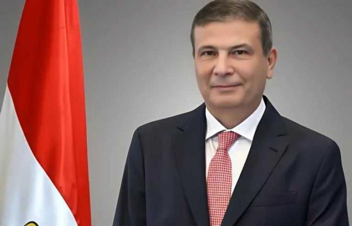 وزير
      الزراعة
      يعلن
      تجاوز
      الصادرات
      الزراعية
      المصرية
      6.2
      مليون
      طن
      حتى
      الآن