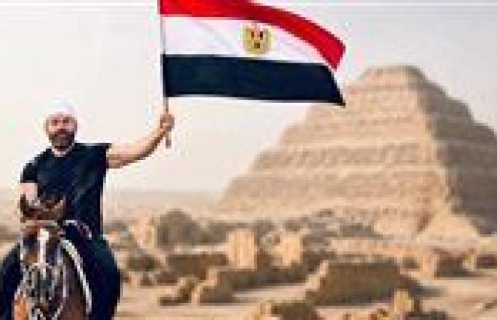 بالبلدي : كواليس
      واقعة
      منع
      البلوجر
      رامي
      عادل
      من
      رفع
      علم
      مصر
      في
      سقارة
