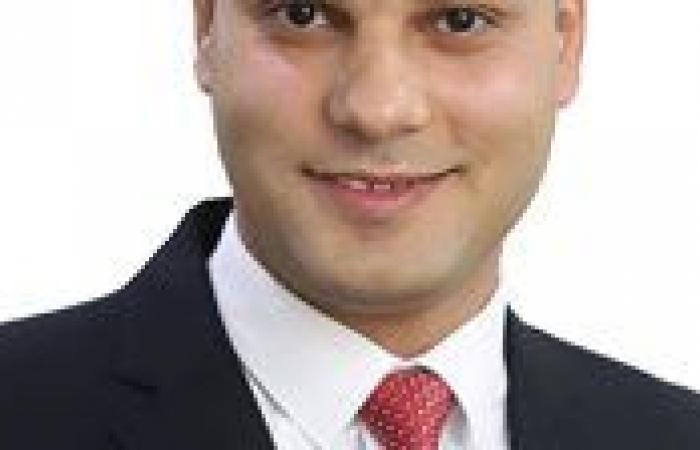بالبلدي: النائب
      أنس
      هلول:
      توجيهات
      الرئيس
      بشأن
      الشواطئ
      والمشروعات
      العقارية
      تؤكد
      أن
      حقوق
      المواطنين
      خط
      أحمر
