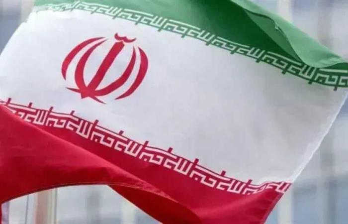وزير
      الداخلية
      الباكستاني
      يصل
      طهران
      لبحث
      الوساطة
      بين
      إيران
      وأمريكا..
      ومفاوضات
      مضيق
      هرمز
      تتواصل