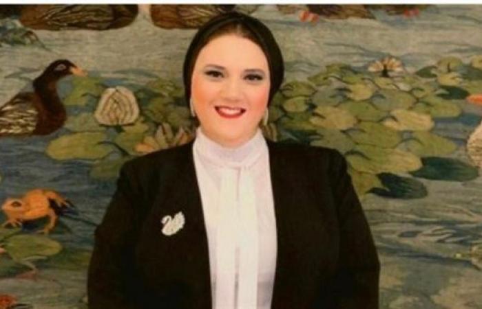 بالبلدي: في
      اليوم
      العالمي
      للشباب..
      داليا
      الحزاوي
      توجه
      رسالة
      أسرية
      تمنح
      الشباب
      فرصة
      لصناعة
      المستقبل