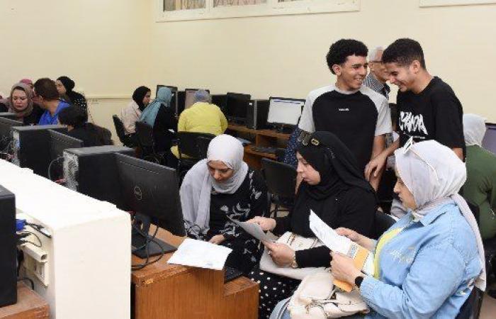 بالبلدي: كليات
      تقبل
      من
      50%
      علمي
      وأدبي
      2026..
      مؤشرات
      تنسيق
      المرحلة
      الثالثة