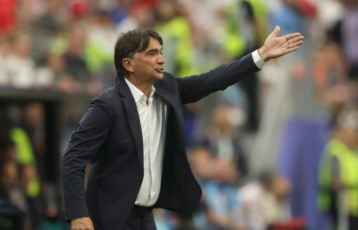 belbalady صاحب إنجاز مونديال 2018 يتولى تدريب منتخب الإمارات