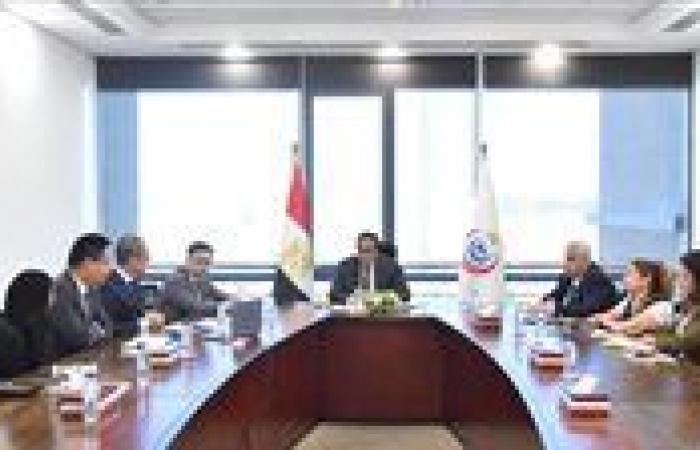 بالبلدي: وزير
      الصحة
      يبحث
      مع
      ممثلي
      «هواوي»
      التعاون
      في
      التحول
      الرقمي