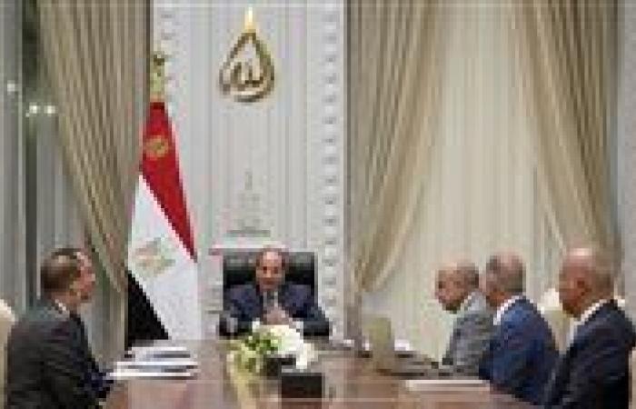 بالبلدي: السيسي:
      بطاريات
      تخزين
      الطاقة
      أولوية
      لتأمين
      الشبكة
      واستقرار
      التغذية
      الكهربائية