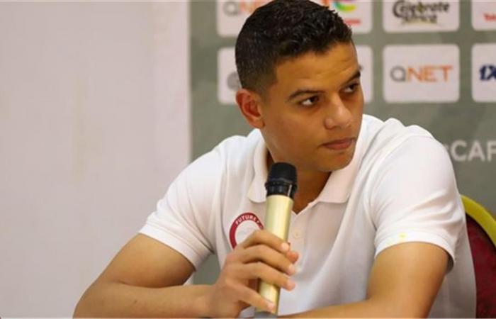 بالبلدي : سعد
      سمير
      يفتح
      النار
      على
      ناديه
      السابق
      ويطالب
      بإيقاف
      قيد
      لاعبيه