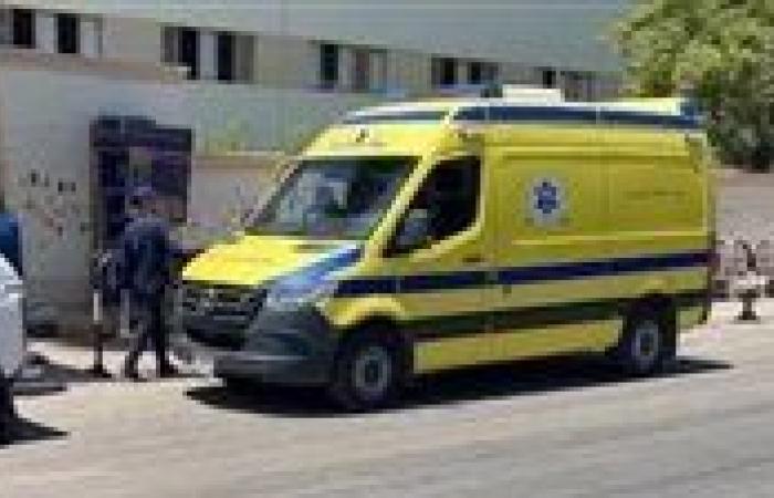 بالبلدي: وفاة
      عامل
      تناول
      حبة
      حفظ
      الغلال
      بسبب
      خلافات
      زوجية
      بالمنيا