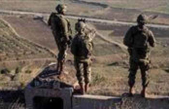 بالبلدي: مستوطنون
      يستولون
      على
      عيون
      المياه
      في
      الضفة
      الغربية
      ويثيرون
      جدلًا
      حول
      الروايات
      التاريخية