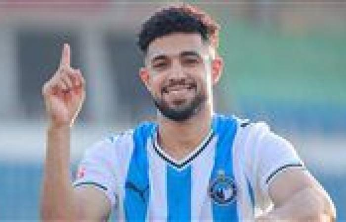 بالبلدي: رسميا..
      بيراميدز
      يعلن
      التعاقد
      مع
      خالد
      عوض