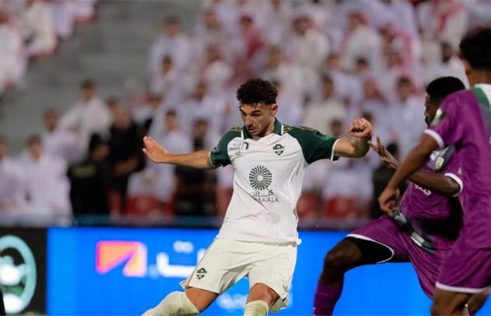 بالبلدي : الأهلي
      يتخطى
      الأنوار
      بثنائية
      في
      كأس
      خادم
      الحرمين
      الشريفين