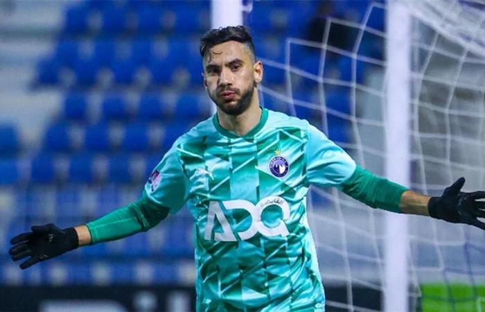 بالبلدي : بعد
      إخلاء
      سبيله..
      موقف
      ناصر
      ماهر
      من
      المشاركة
      مع
      بيراميدز
      أمام
      المحلة
      في
      الدوري
