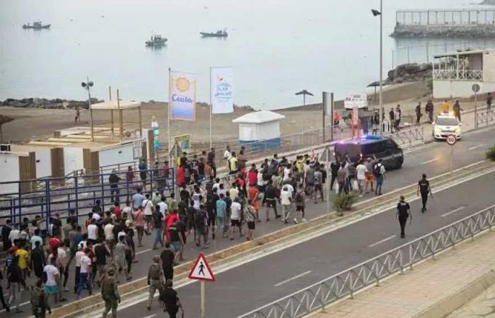إسبانيا
      تعتزم
      نقل
      500
      طفل
      غير
      مصحوبين
      بذويهم
      من
      سبتة
      إلى
      البر
      الرئيسي