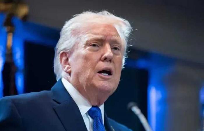 ترامب:
      نتحكم
      في
      مضيق
      هرمز
      بشكل
      كامل..
      ويمكننا
      إجراء
      محادثات
      مع
      إيران
      في
      مرحلة
      ما