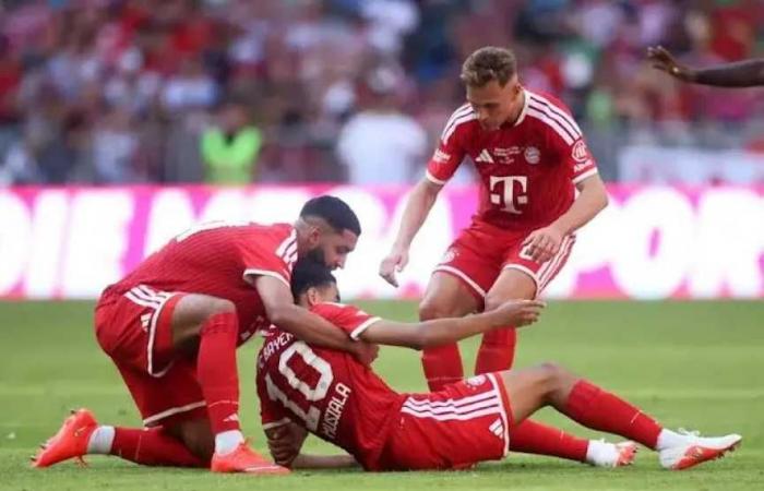 بعد
      نوبات
      الإغماء..
      بايرن
      ميونخ
      يكشف
      موقف
      موسيالا
      من
      مواصلة
      مسيرته