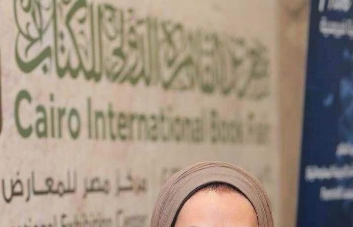 بالبلدي : المجلس
      العربي
      للمسؤولية
      المجتمعية
      يناقش
      العمل
      الإنساني
      وتعزيز
      شراكات
      الشباب
      والمؤثرين
      في
      بناء
      المجتمعات
      ومواجهة
      الازمات