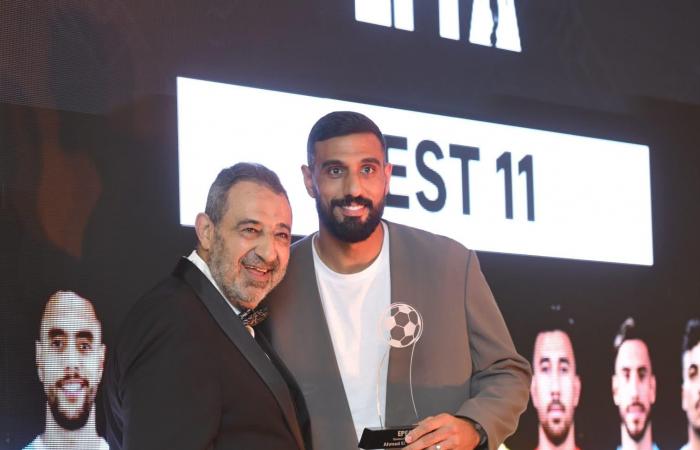 بالبلدي: ممدوح
      عيد
      أفضل
      رئيس
      نادٍ..
      ونجوم
      بيراميدز
      يسيطرون
      على
      جوائز
      الأفضل
      في
      موسم
      2025-26