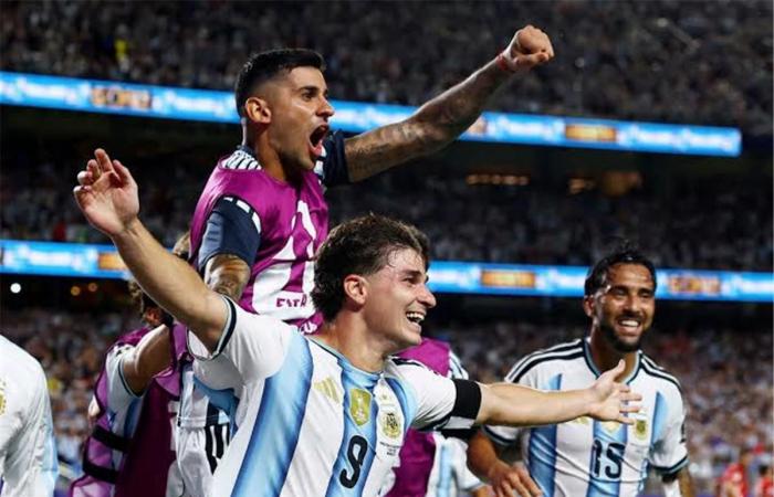 بالبلدي : تعليق
      مثير
      من
      روميرو
      على
      وضع
      ألفاريز
      مع
      أتلتيكو
      مدريد