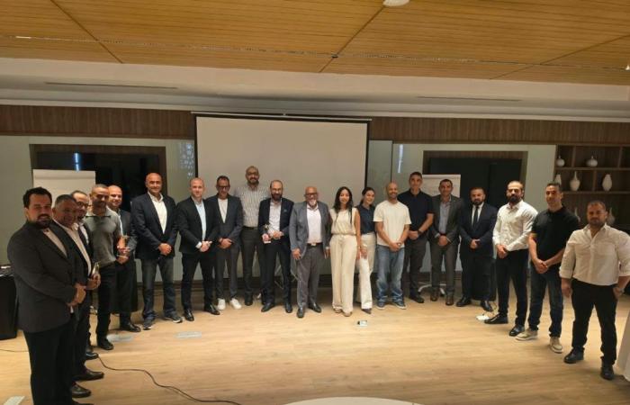 بالبلدي : فولفو
      عز
      العرب
      تكرّم
      موزعيها
      المعتمدين
      وتستعرض
      خطتها
      المستقبلية
      لعام
      2027