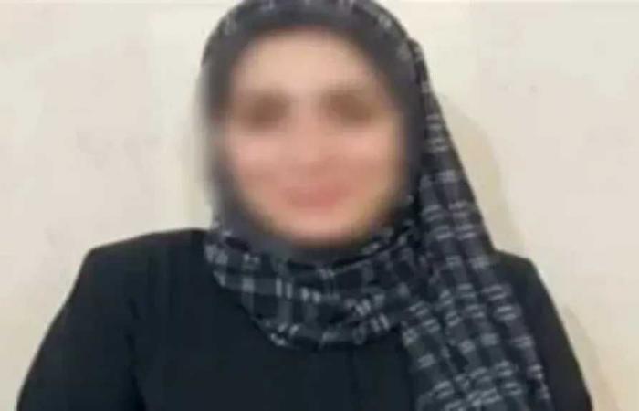 ضبط
      صانعة
      محتوى
      بالدقهلية
      بتهمة
      نشر
      قصص
      إباحية
      لزيادة
      المشاهدات
      وتحقيق
      أرباح