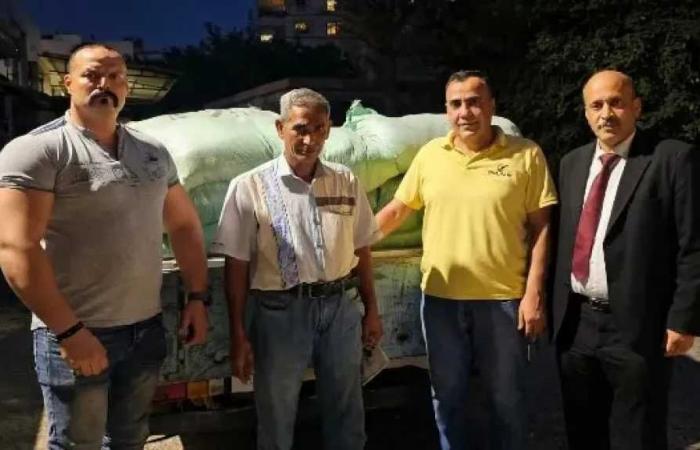 ضبط
      2.5
      طن
      دقيق
      بلدي
      مدعم
      قبل
      تهريبها
      في
      الغربية..
      والتحفظ
      على
      سيارة
      النقل
