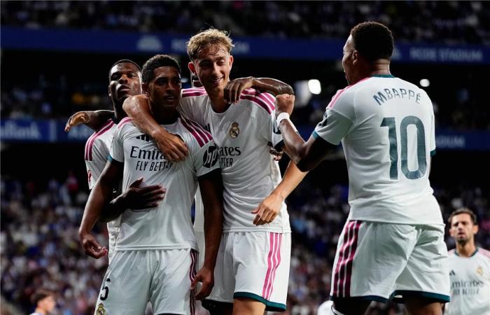 بالبلدي : موعد
      مباراة
      ريال
      مدريد
      القادمة
      بعد
      الفوز
      على
      إسبانيول
      في
      الدوري
      الإسباني