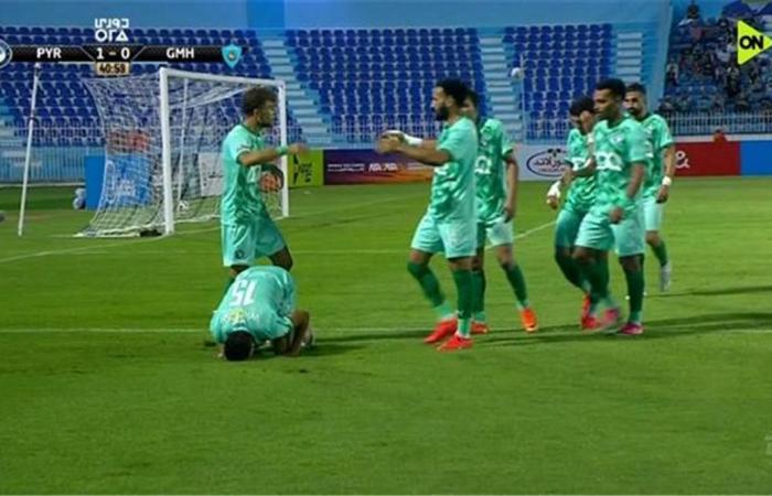 بالبلدي : فيديو
      |
      ناصر
      ماهر
      يسجل
      هدف
      بيراميدز
      الثاني
      أمام
      غزل
      المحلة