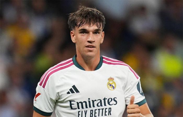 بالبلدي : فيديو
      |
      في
      الوقت
      القاتل..
      إسبي
      يسجل
      هدف
      ريال
      مدريد
      الثاني
      أمام
      إسبانيول