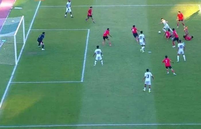 بترول
      أسيوط
      يتعادل
      مع
      السويس
      بتروجت
      في
      مستهل
      مشوار
      الفريقين
      في
      الدوري