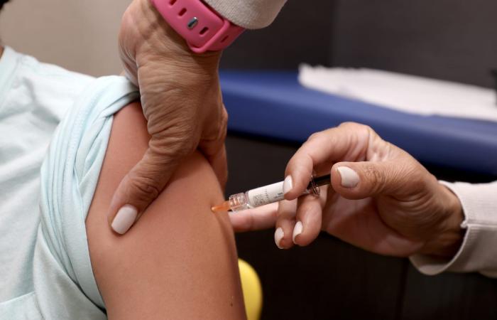 belbalady جدل متصاعد حول متطلبات اللقاحات المدرسية في أمريكا