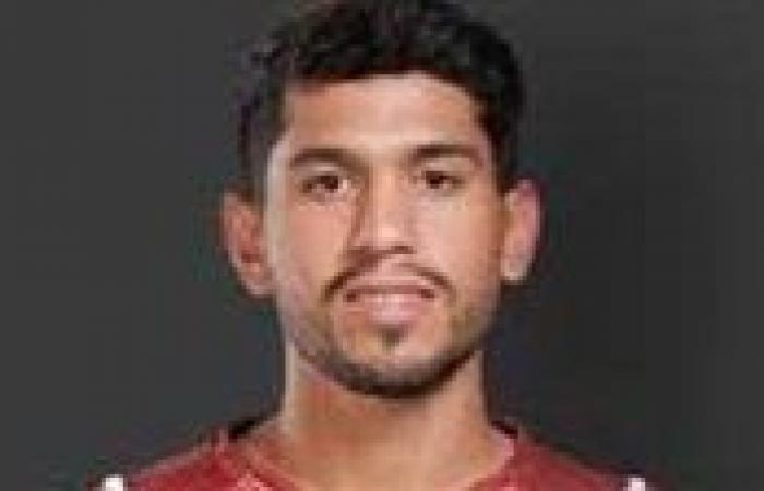 بالبلدي: المصري
      البورسعيدي
      يراهن
      على
      صفقاته
      الجديدة
      في
      الموسم
      الجديد