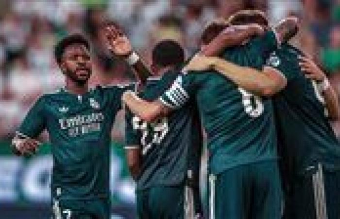بالبلدي: مبابي
      يقود
      الهجوم..
      تشكيل
      ريال
      مدريد
      المتوقع
      لمواجهة
      إسبانيول