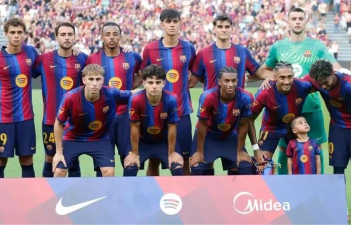 بالبلدي : تشكيل
      برشلونة
      أمام
      إلتشي
      في
      الدوري
      الإسباني..
      موقف
      حمزة
      عبد
      الكريم